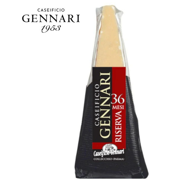 Parmigiano Reggiano 36 months 330g (±10%) - Gennari Casrificio Gennari - Cheese 36 Months - 330g(±10%) @Mercato Gourmet | Your Italian Gourmet Supermarket